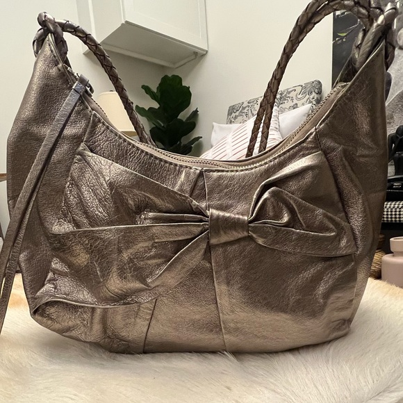 b. makowsky Handbags - B. Makowsky Y2k Silver bow Bag